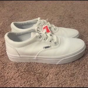 Women’s Doheny Vans NWT